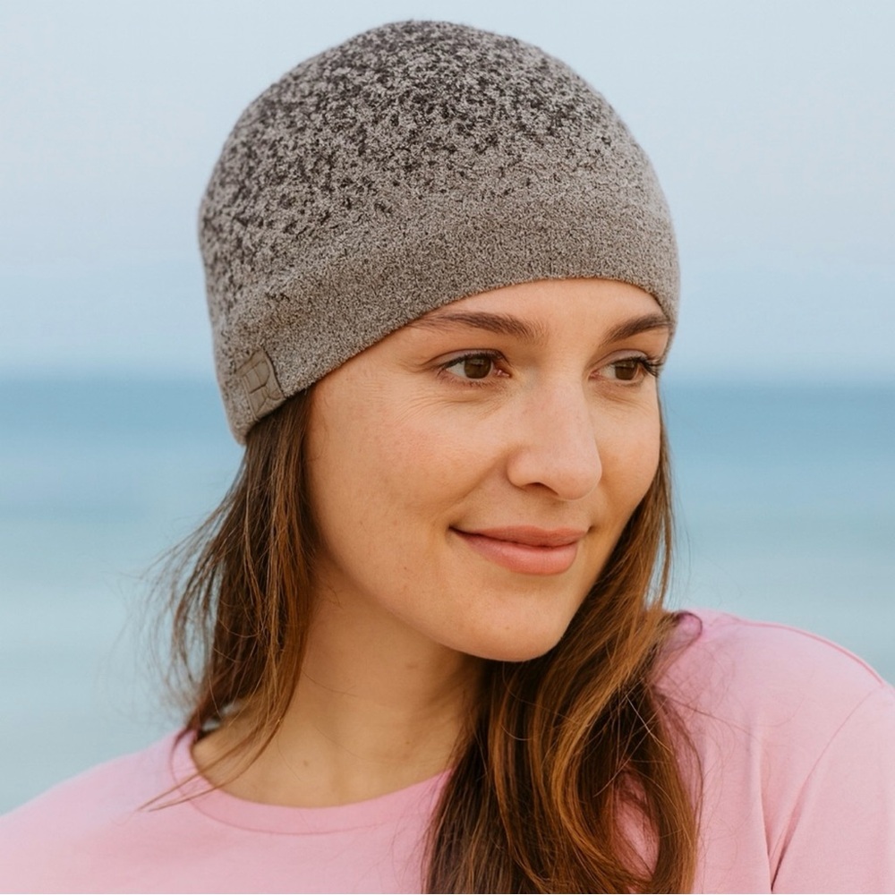 Barefoot Dreams CozyChic Lite Confetti Beanie in Storm Grey Dark Brown One Size - Picture 8 of 8